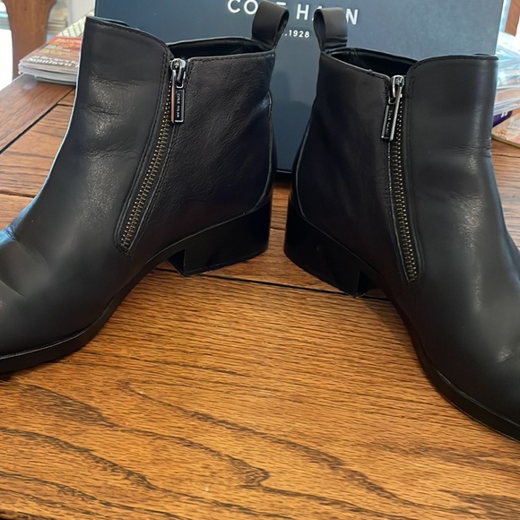 Cole Haan ankle style boots - Picture 5 of 13